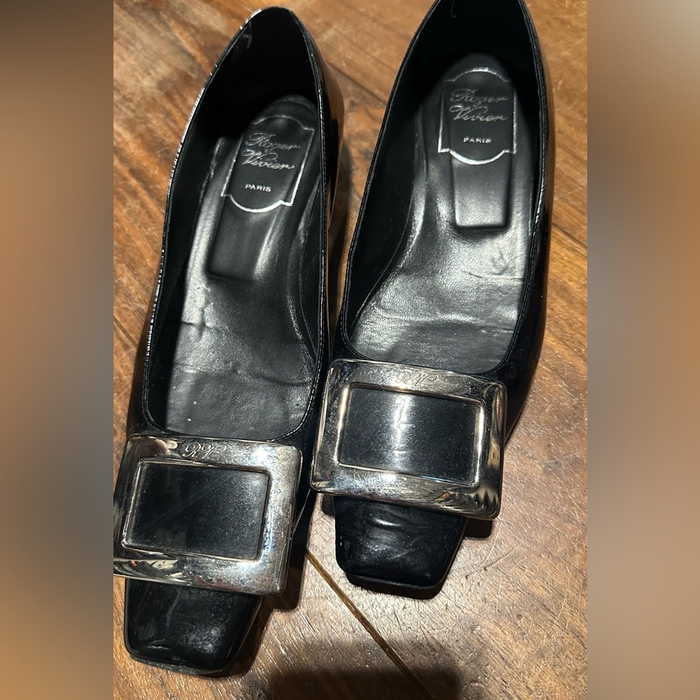Roger Vivier Trompette Bellerine glossed-leather ballet flats - Size 38.5